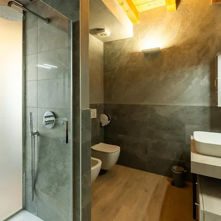 La Casa In Paese بسكييرا ديل غاردا