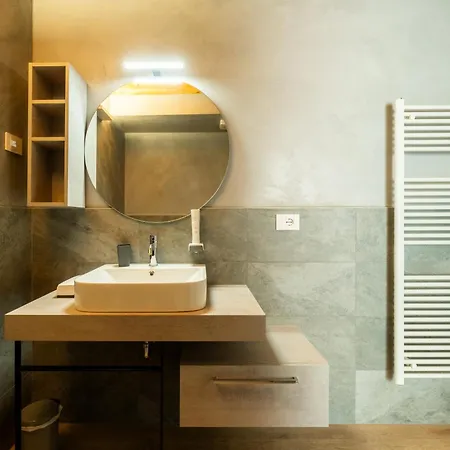 La Casa In Paese 3* بسكييرا ديل غاردا