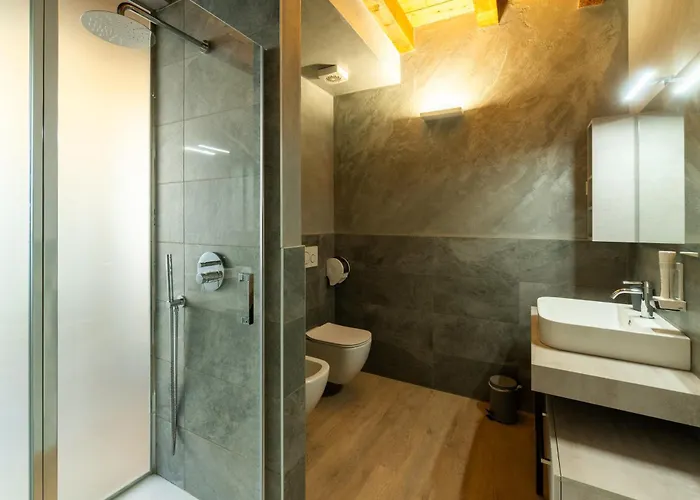 La Casa In Paese Peschiera del Garda