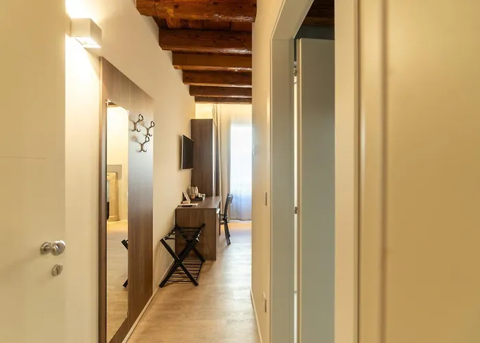 La Casa In Paese 3*