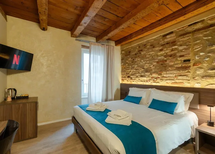 Affittacamere La Casa In Paese