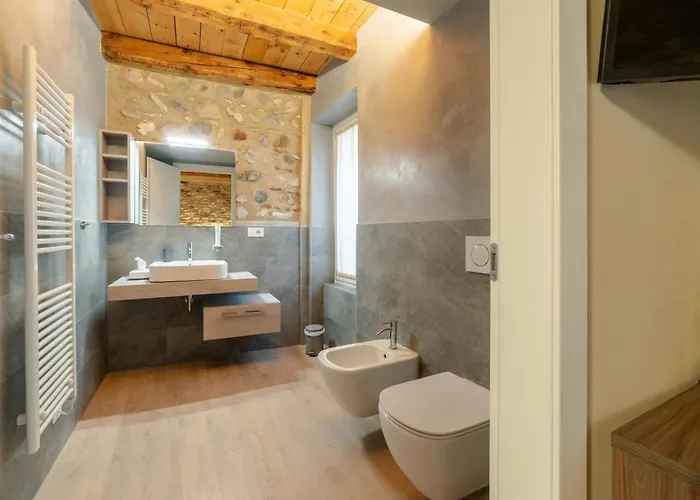 Affittacamere La Casa In Paese Peschiera del Garda