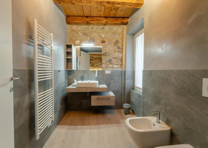 La Casa In Paese Peschiera del Garda