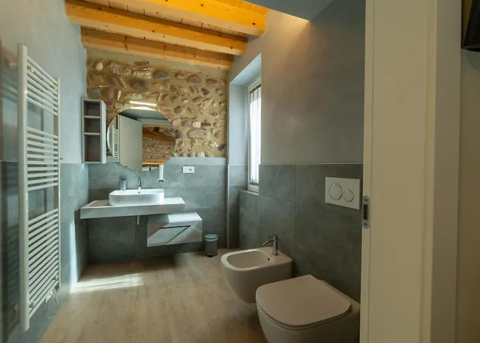 Affittacamere La Casa In Paese Peschiera del Garda