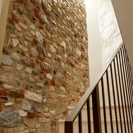 Guest house La Casa In Paese Peschiera del Garda