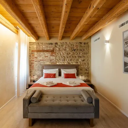 La Casa In Paese Guest house