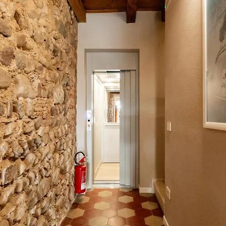 Konukevi La Casa In Paese 3*