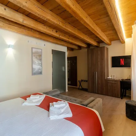 La Casa In Paese Konukevi Peschiera del Garda